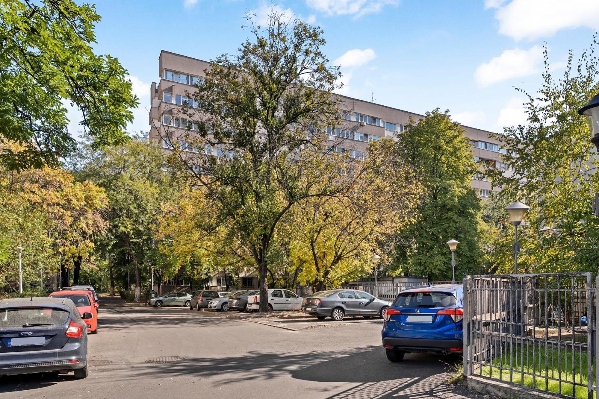Apartament De Lux Drumul Taberei Bukarest Kültér fotó